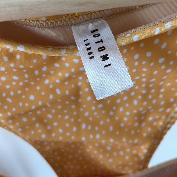 Kotomi Bikini Set - Picture 7 of 7